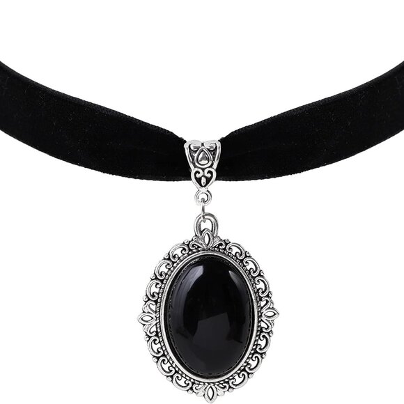 Jewelry - Black Velvet Victorian Choker Gothic Necklace Costume Jewelry Women